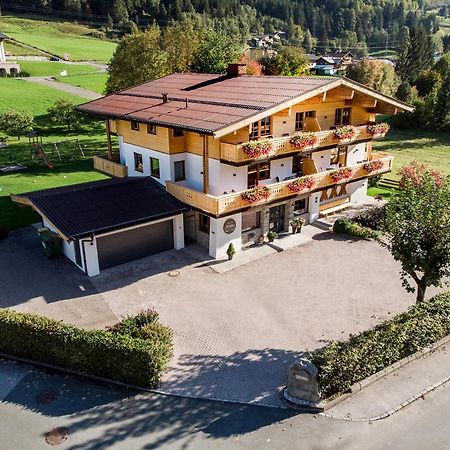 Appartement Muehle - Including Summercard, Sauna, Kaprun'S Largest Private Garden With Panoramic View Exterior photo